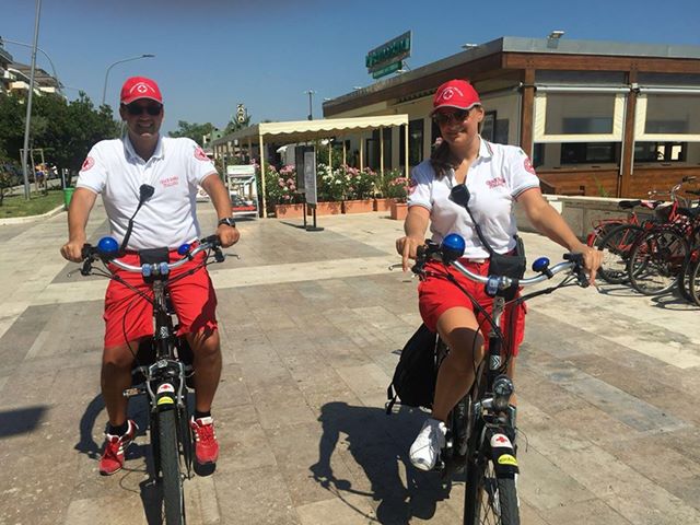 Mare, spiaggia e servizi di sicurezza bagnanti: Croce Rossa ha attivato anche a Pescara il progetto Estate Sicura | Emergency Live 1