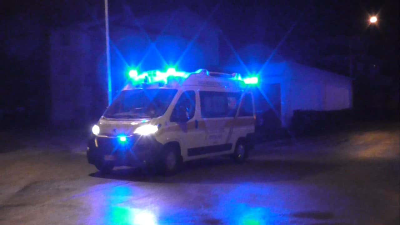 Delinquenti prestati al mondo delle ONLUS. Denunciati 6 falsi volontari per truffa | Emergency Live