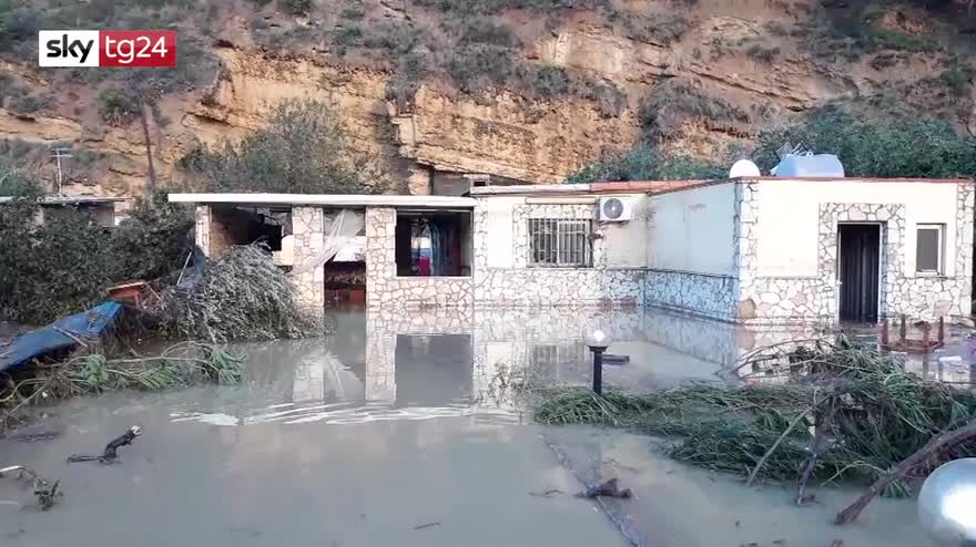 Alluvione: A Casteldaccia non c'è il piano di Protezione Civile | Emergency Live 3