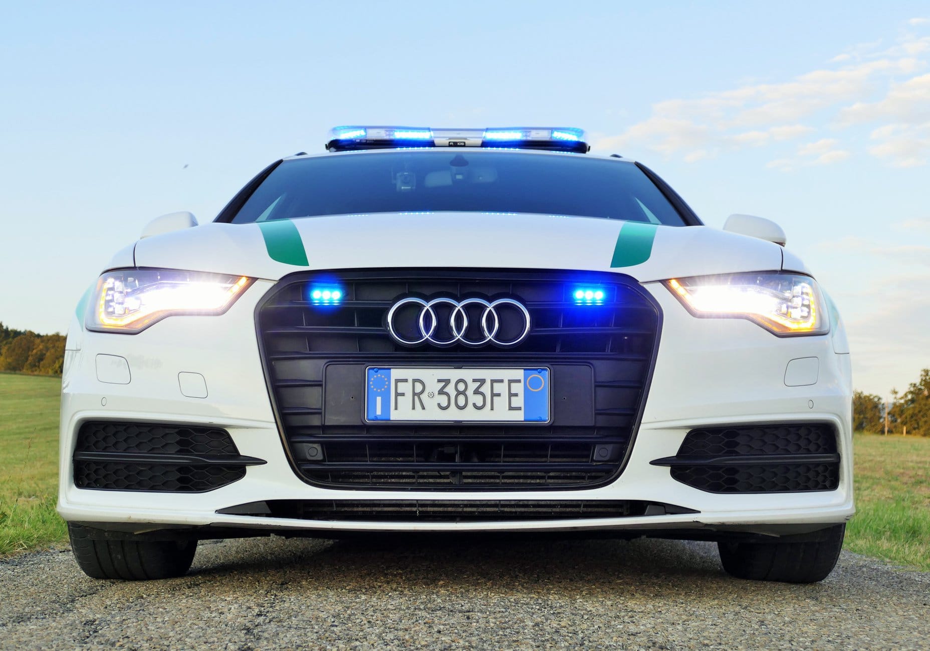 Mezzi confiscati per Polizia Locale e Protezione Civile: poca spesa e tanta resa | Emergency Live 15