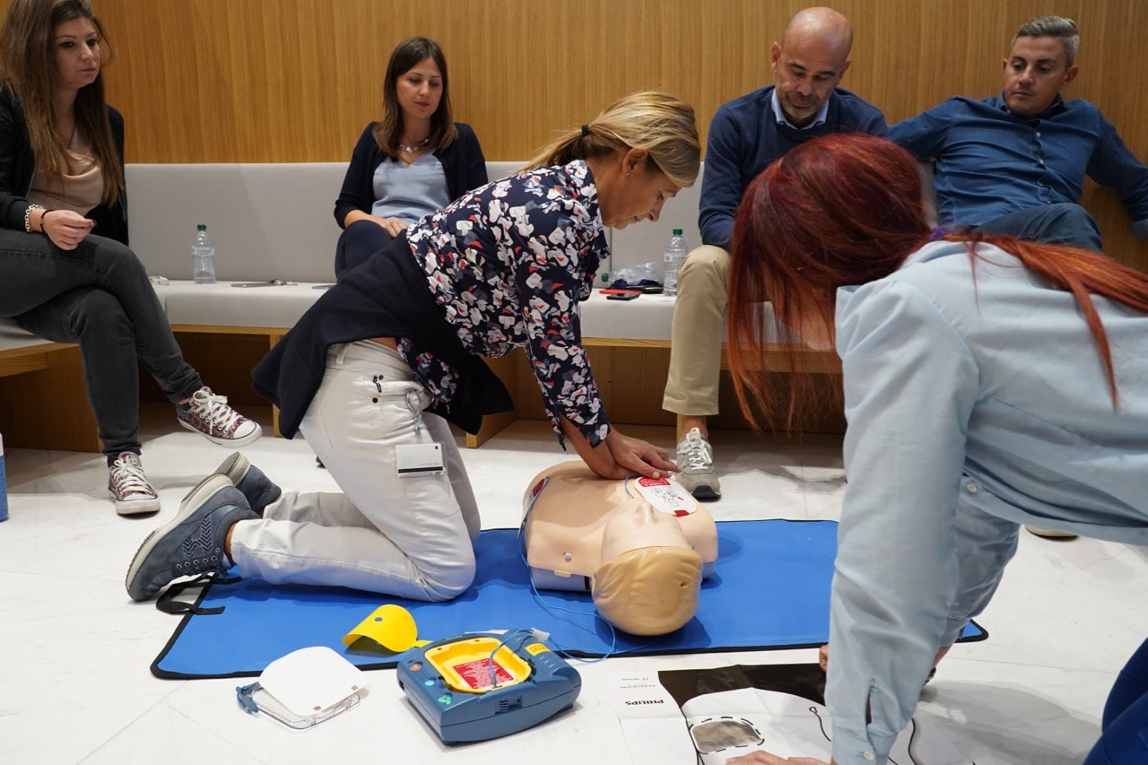 Salva una vita, fallo con il cuore. A Milano 300 corsi gratuiti BLSD | Emergency Live 7