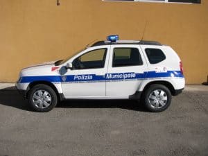 dacia duster polizia locale