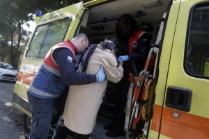 anziano trasporto ambulanza