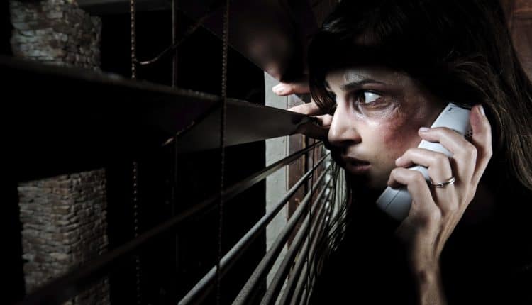 Violenza sulle donne, come affrontare il primo approccio, per evitare un secondo abuso | Emergency Live 2