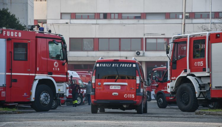 Vigili del Fuoco, Santa Barbara fra nuovi mezzi, tradizione e passione | Emergency Live 7