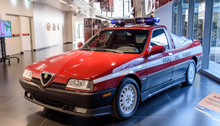 Alfa-Romeo, Pista Balocco e il Vigile del Fuoco più veloce d'Italia! | Emergency Live 3