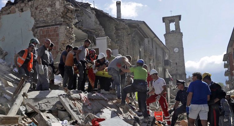 La Protezione Civile si chiamava Giuseppe Zamberletti | Emergency Live 3