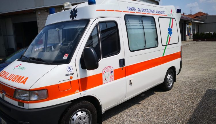 La Pubblica Assistenza ANPAS Cusio Sud Ovest invia ambulanza in Senegal | Emergency Live
