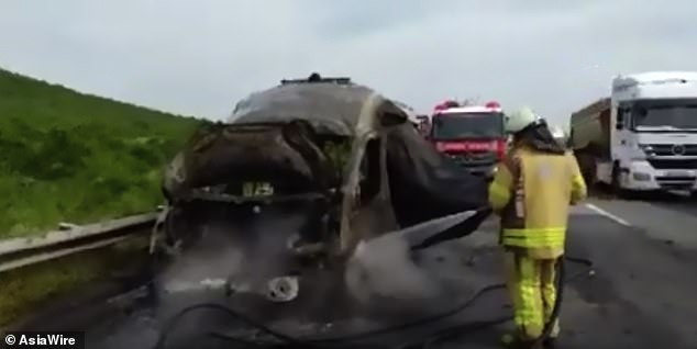 Esplode bombola d'ossigeno, bimba di tre mesi muore in ambulanza | Emergency Live 1