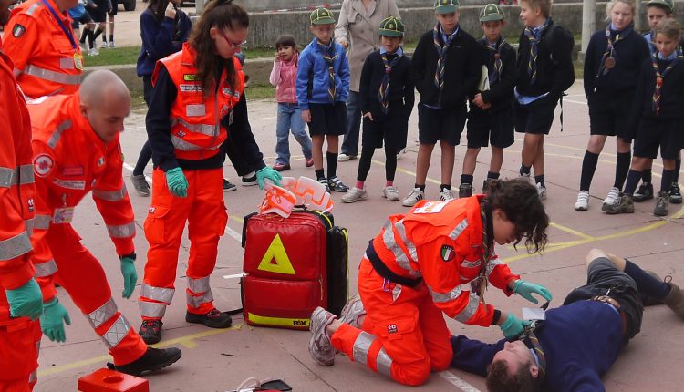 Ambulanze e volontariato: la storia di S.O.S. Sona (Verona) | Emergency Live 20