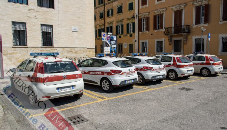 Polizia Municipale, Livorno celebra i suoi agenti in un momento di riforma fondamentale | Emergency Live 1