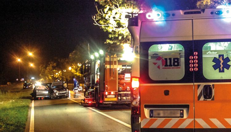 Come e dove parcheggiare l'ambulanza durante un servizio? | Emergency Live 4