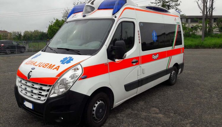 L'ambulanza in pronta consegna secondo Olmedo greitosios medicinos pagalbos skyrius „Avarinis tiesioginis“ 9