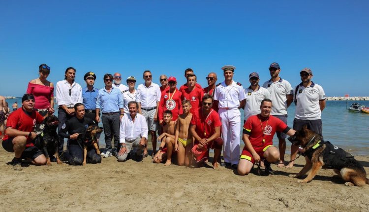 I cani da salvataggio acquatico in Italia | Emergency Live 8