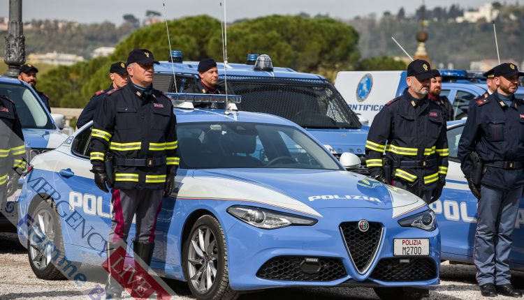 La Polizia Stradale e la visibilità | Acil Durum Canlı 3