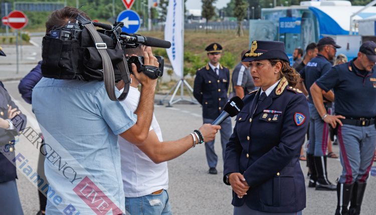 Esodo, guida corretta e sicurezza: Polizia Stradale e l'impegno per ridurre gli olayları | Acil Durum Canlı 8
