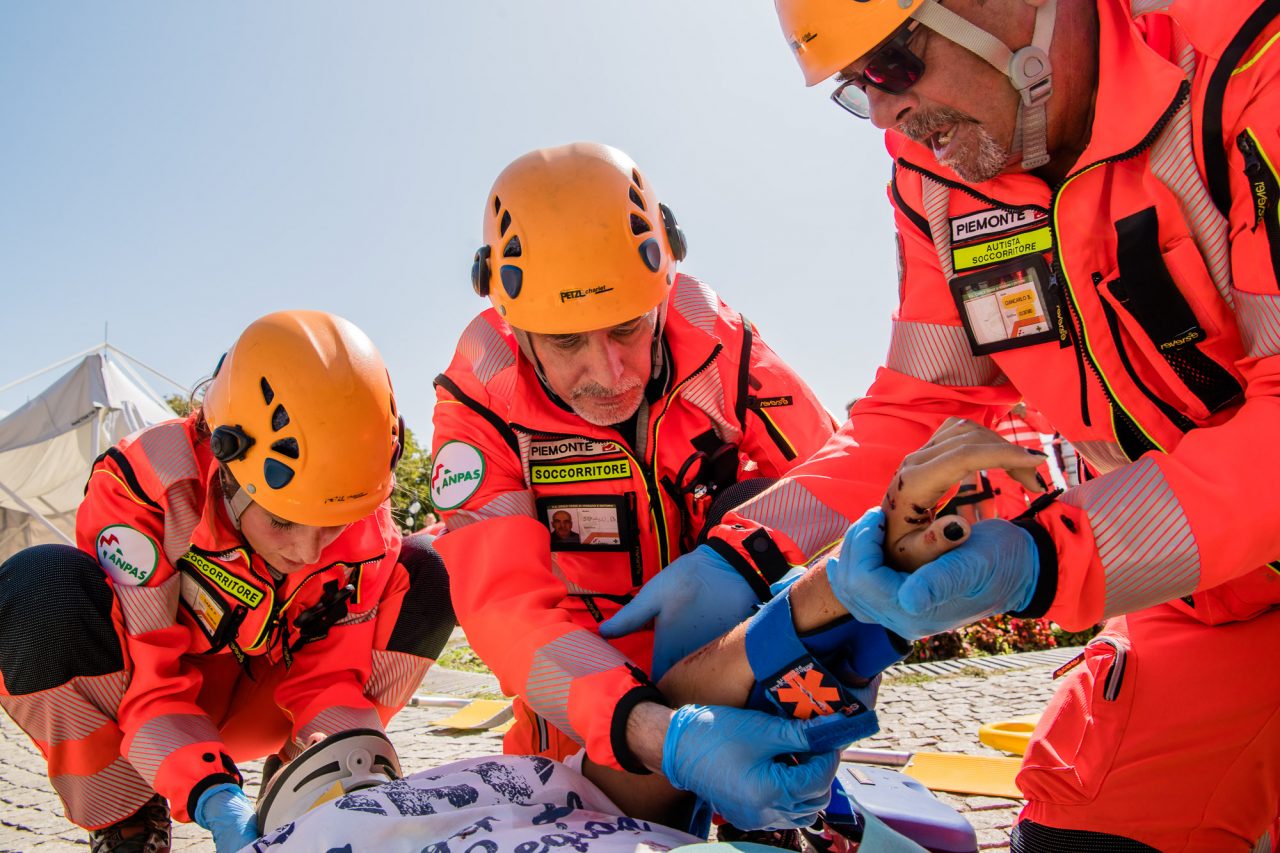 50 anni di passione, Verbania in festa per la Croce Verde | Emergency Live 4