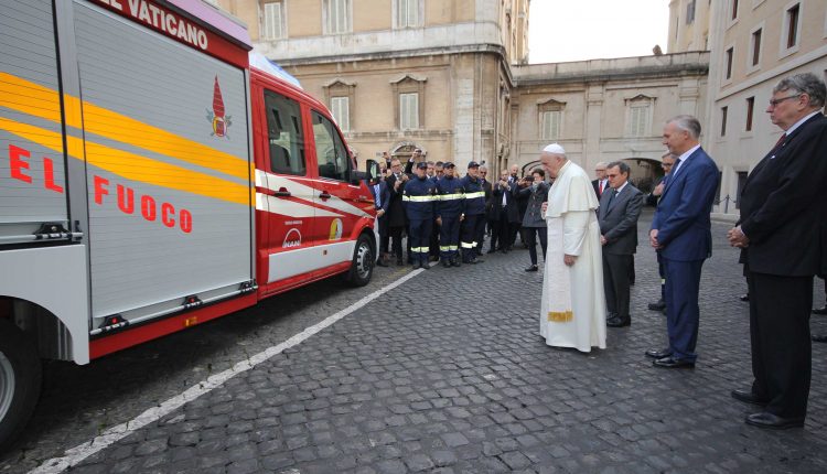Vigili del Fuoco، la Città del Vaticano ha una nuova APS su MAN TGE | اضطراری زنده 8