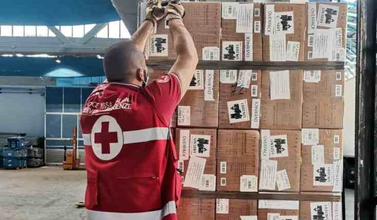 Coronavirus, da Alibaba e Jack Ma Foundation 100 ventilatori e 50 mila kit DPI alla Croce Rossa | Emergency Live 2