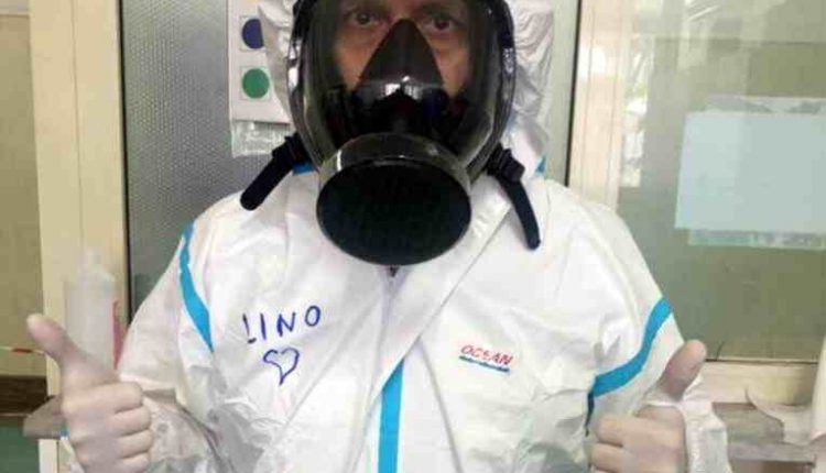 Napoli, Ospedale Cotugno: torna in corsia Lino Romano, l’infermiere guarito dal covid-19 | Emergency Live