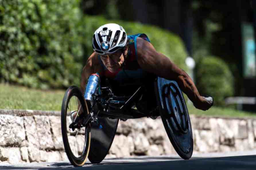Alex Zanardi, il neurochirurgo: “Le condizioni restano gravi, ma stabili” | Emergency Live