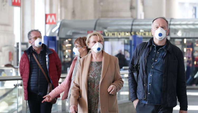 Covid-19, Istat: “Picco contagi il 20 marzo, forte calo in maggio. Virus molto contenuto al Sud e isole” | Emergency Live