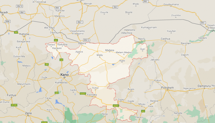 Nigeria, la potenza delle donne: povere di Jagawa si autotassano e acquistano un'ambulanza | Emergency Live