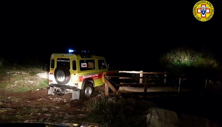 Interventi di Soccorso Alpino: CNSAS recupera nella notte, imperativo comprendere che ora fa buio presto | Emergency Live 1