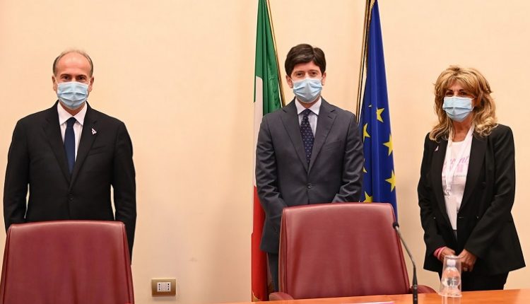 Fino al 31 ottobre c’è ‘Frecciarosa’ per mettere ko il tumore al seno: l’iniziativa di IncontraDonna Onlus | Emergency Live