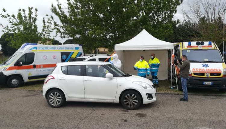 Emergenza Covid, l'impegno delle Misericordie per i tamponi drive-through della Toscana | Emergency Live 3