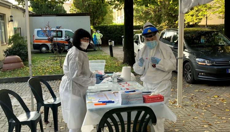 Emergenza Covid, l'impegno delle Misericordie per i tamponi drive-through della Toscana | Emergency Live 5