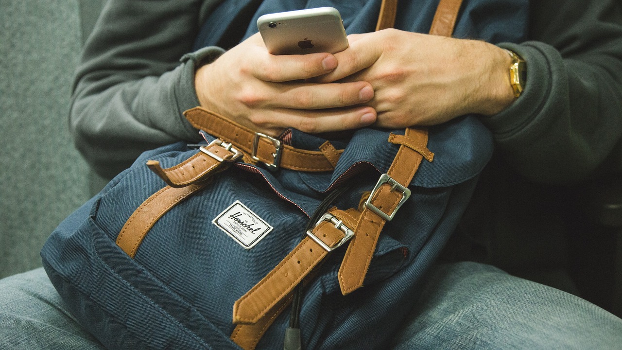 COVID-19, Ue lancia Gateway: Immuni e le altre app per tracciare i contagi da oggi connesse | Emergency Live