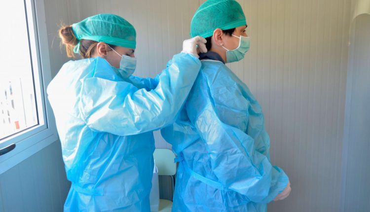 Coronavirus, Nursind: “In Lombardia servono 10mila infermieri, basta Co.Co.Co.” | Emergency Live