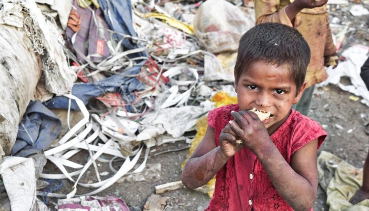 Nobel per la pace al Food programme dell’Onu: “Impegno contro la fame, tanto più importante con pandemia” | Emergency Live