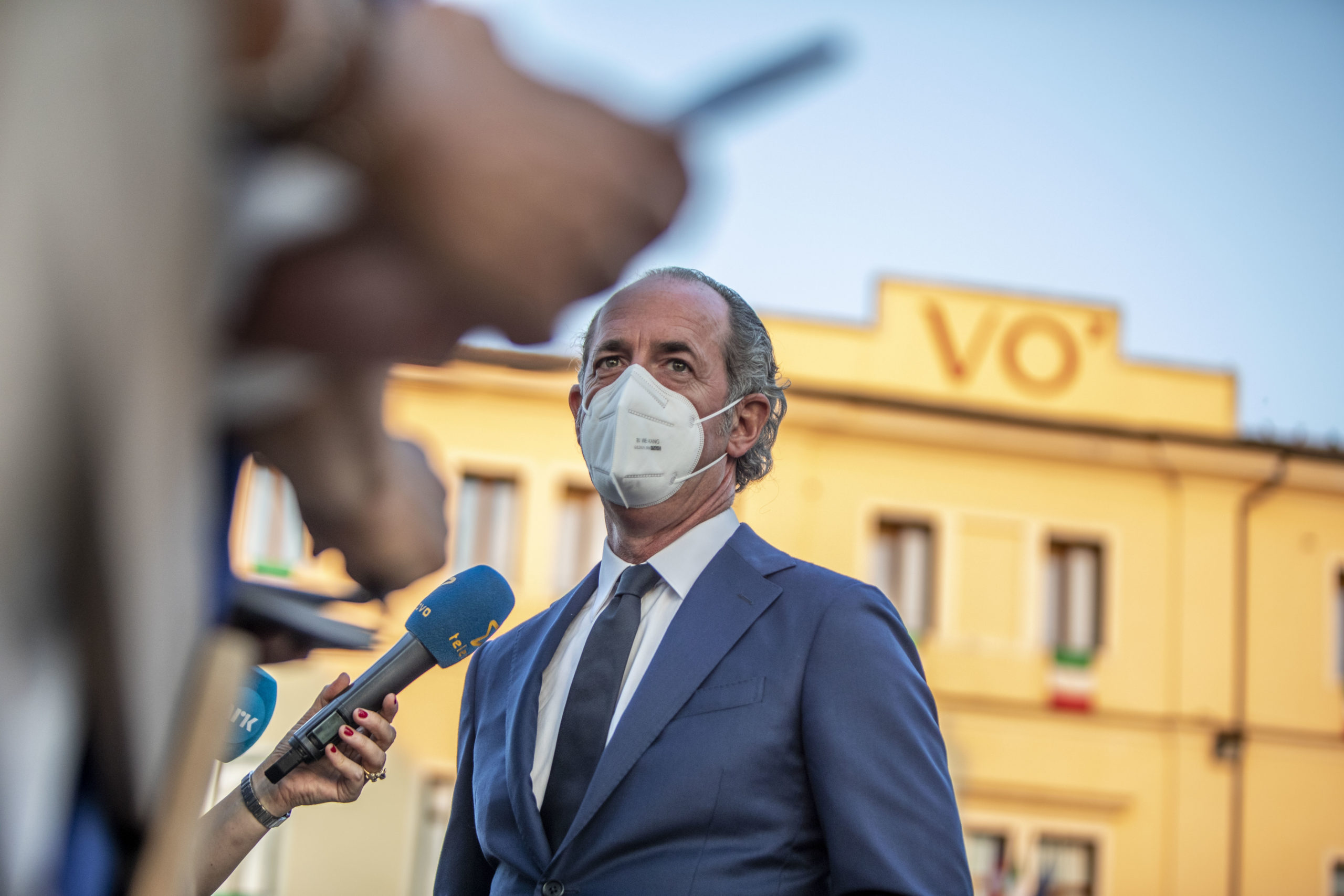 Zaia in Protezione Civile: “In Veneto i positivi sono un terzo rispetto a marzo, ma sono aumentati i ricoveri”