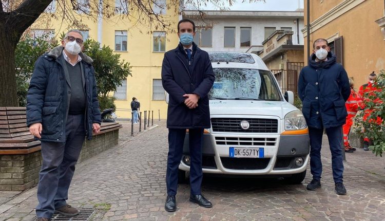 Croce Verde Baggio, a danneggiare il mezzo un recidivo: stamane la visita solidale del presidente ANPAS