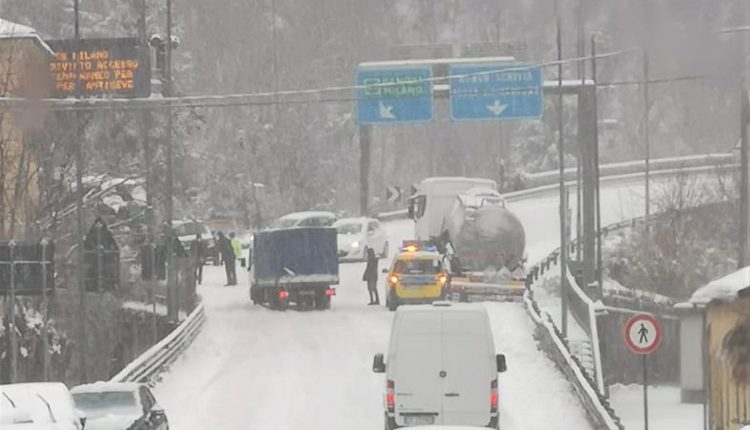 Autostrade liguri in tilt, interviene la Protezione civile
