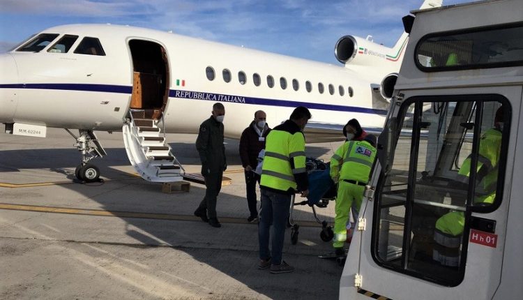 Volo salvavita per una bambina di 11 anni, l'Aeronautica Militare la trasporta da Perugia a Milano