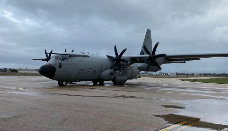 Bimba in pericolo di vita: culla termica e ambulanza in volo su C-130J dell'Aeronautica Militare 3