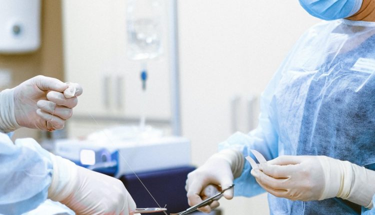 Arriva al Pronto Soccorso del Policlinico di Milano con rottura dell'aorta e trauma all'addome: salvato