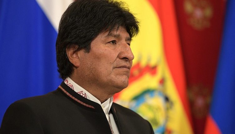 Bolivia, ricoverato per Covid-19 all'ospedale di Cochabamba l'ex presidente Evo Morales
