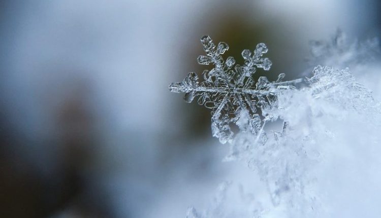 Maltempo, neve al centro-Sud e allerta gialla della Protezione civile in tre regioni