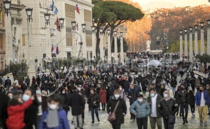 Emergenza Covid: Campania, Emilia-Romagna e Molise in zona arancione da domenica