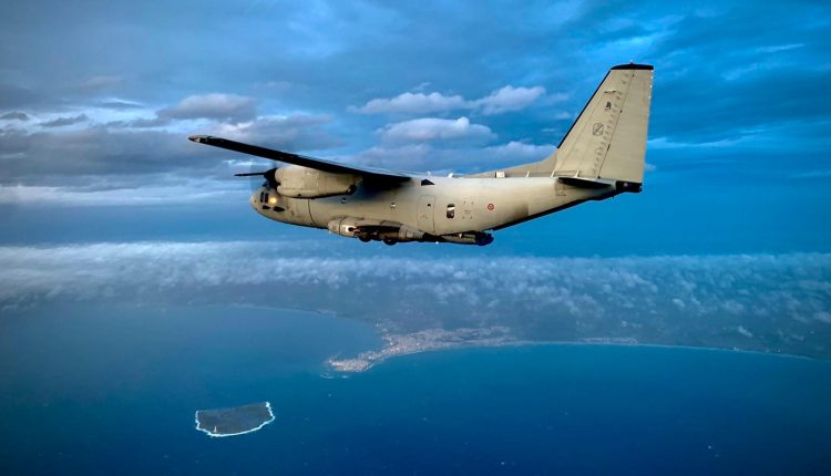 D-day dei vaccini anti Covid, la testimonianza del pilota dell'Aeronautica Militare Magg. Gabriele Benedetti