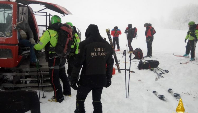 Emilia-Romagna, due valanghe su Cusna e Cimone: una vittima, cinque persone salvate dal CNSAS Soccorso Alpino