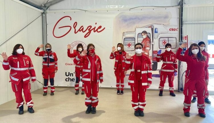 8 marzo, Croce Rossa Italiana: “le donne ci salvano, dalla pandemia e non solo”