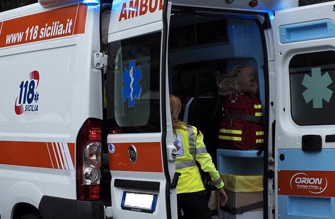 Sicilia, mattinata di sciopero per i lavoratori del 118: le richieste dei sindacati davanti all'Ars a Palermo