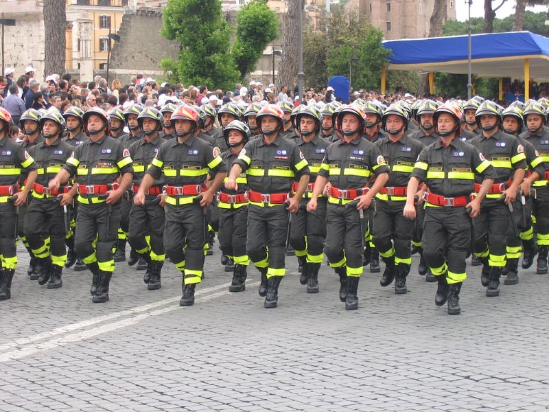 Incendio all’ospedale di Tivoli: i Vigili evitano il peggio ma preoccupa la scarsa copertura