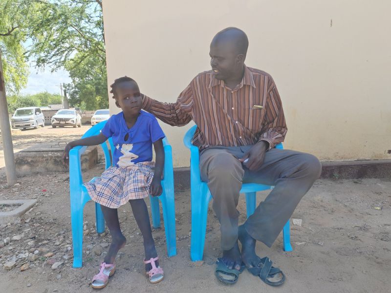 Tumore dell'occhio nei bambini diagnosi precoce di CBM in Uganda