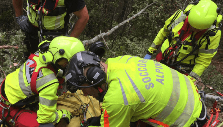 Emergency Live | Säkerhetshjälmar för räddningsarbetare: Certifieringar och idéer för att köpa den bra bilden 2